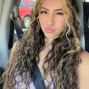 Meet your Posher, Melaine